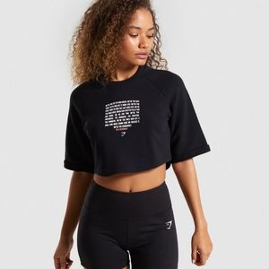 Gymshark be a visionary boxy crop sweater